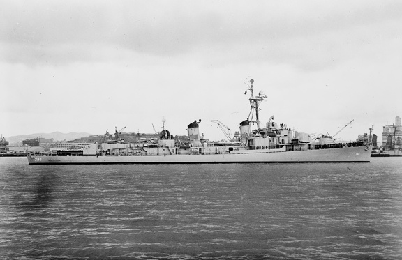 USS Richard B. Anderson (DD-786) off the San Francisco Naval Shipyard on 11 June 1953