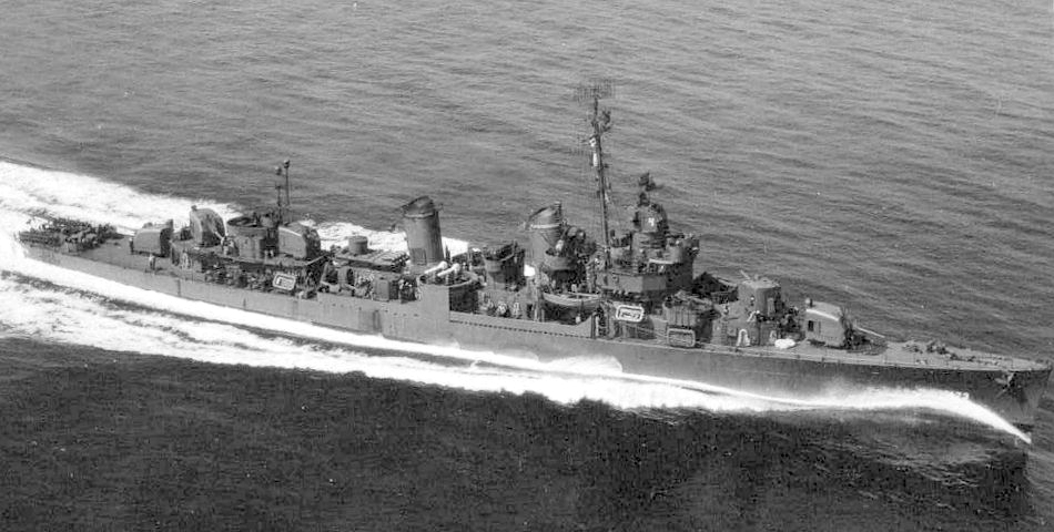 USS Bennett DD 473 at sea circa August 1945